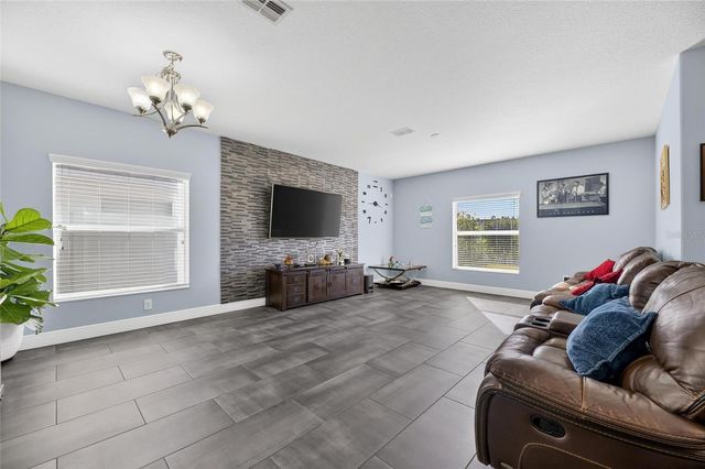 1504 TRAILWATER STREET, Ruskin, FL 33570