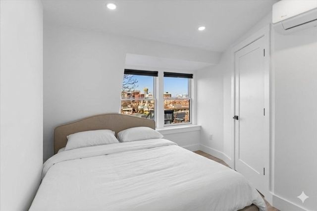 6 Goodwin Place 4, Boston, MA 02114