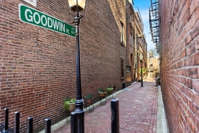 6 Goodwin Place 4, Boston, MA 02114