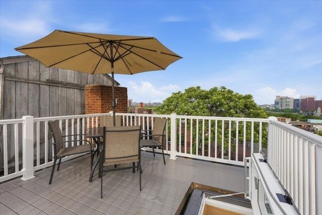 6 Goodwin Place 4, Boston, MA 02114