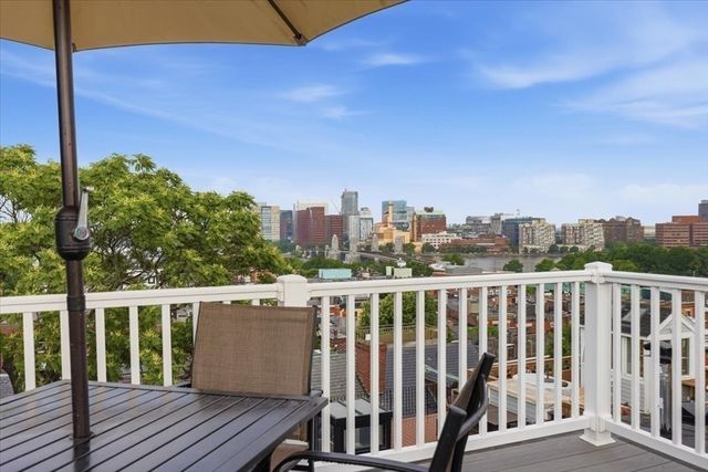6 Goodwin Place 4, Boston, MA 02114