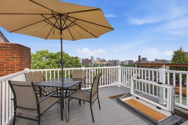 6 Goodwin Place 4, Boston, MA 02114