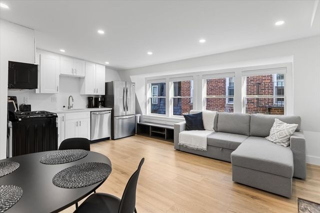 6 Goodwin Place 4, Boston, MA 02114