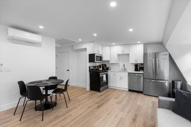 6 Goodwin Place 4, Boston, MA 02114