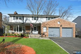 66 Elm Street, Englewood Cliffs, NJ 07632