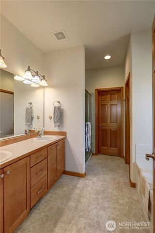 71 E Madrona Lane, Union, WA 98592