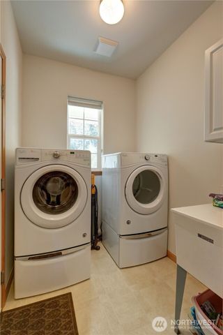 71 E Madrona Lane, Union, WA 98592