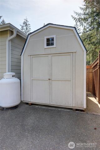 71 E Madrona Lane, Union, WA 98592