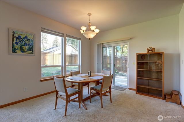 71 E Madrona Lane, Union, WA 98592