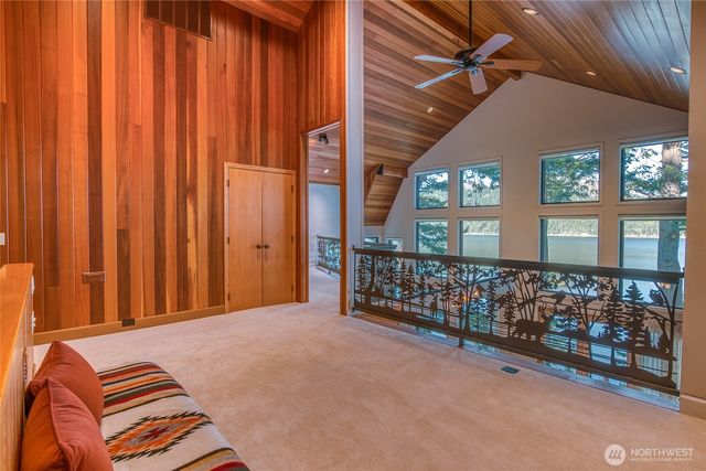 260 Grey Havens Loop, Orcas Island, WA 98280