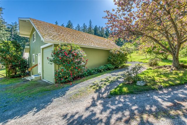 260 Grey Havens Loop, Orcas Island, WA 98280