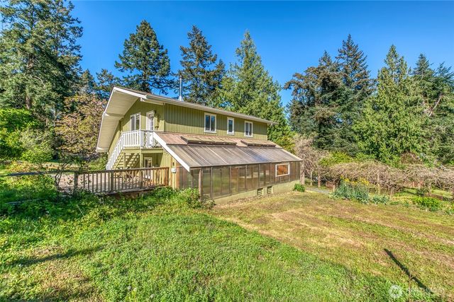 260 Grey Havens Loop, Orcas Island, WA 98280