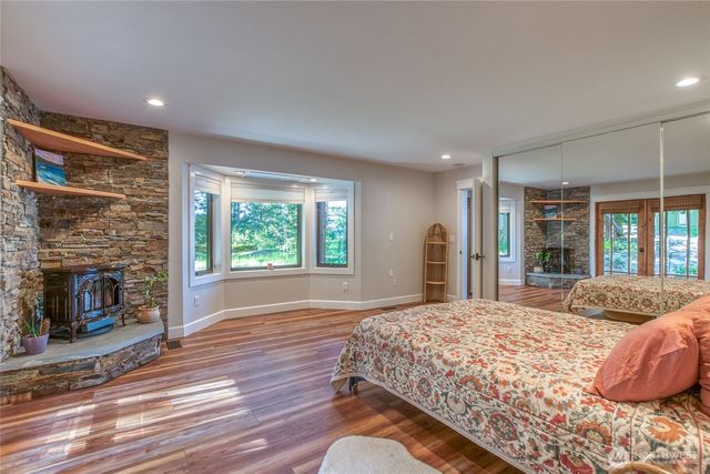 260 Grey Havens Loop, Orcas Island, WA 98280