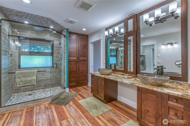 260 Grey Havens Loop, Orcas Island, WA 98280