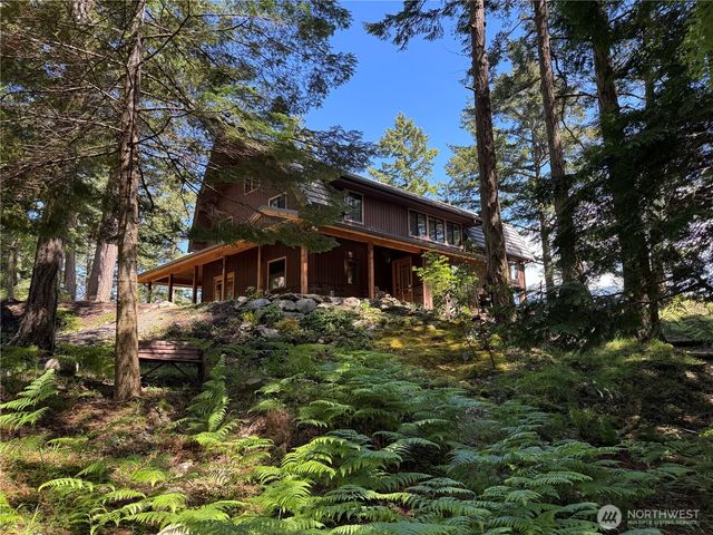 260 Grey Havens Loop, Orcas Island, WA 98280