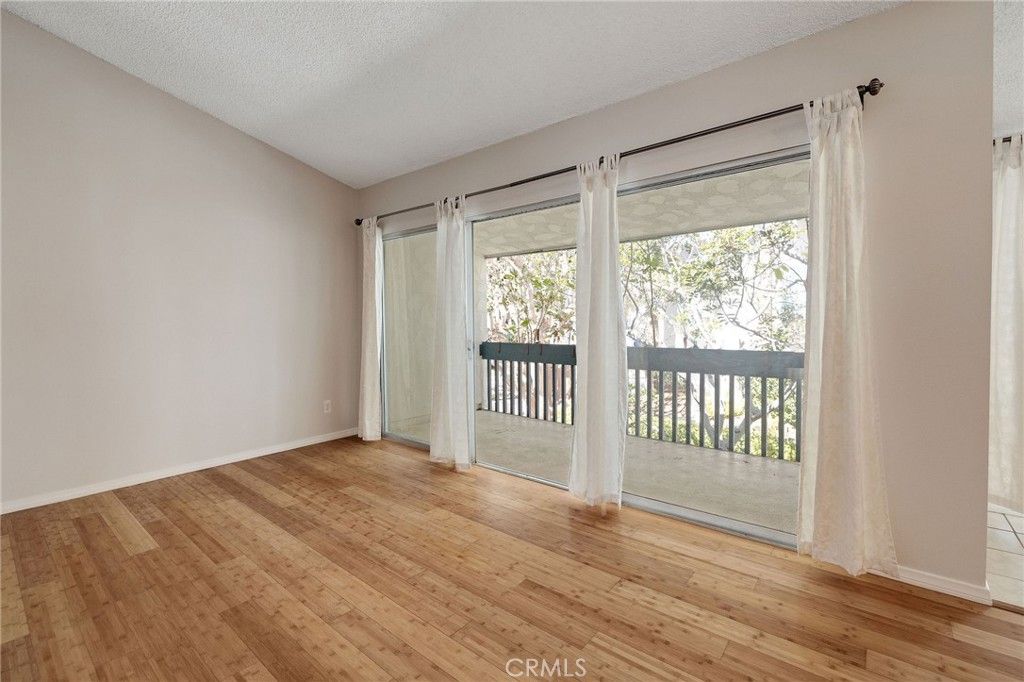 902 Camino Real 204, Redondo Beach, CA 90277 — photo 4