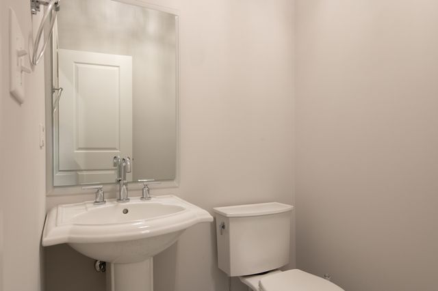 12420 Lacey Drive, Lemont, IL 60439