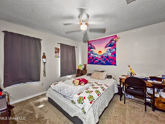 1508 Deer Street, Ocean Springs, MS 39564