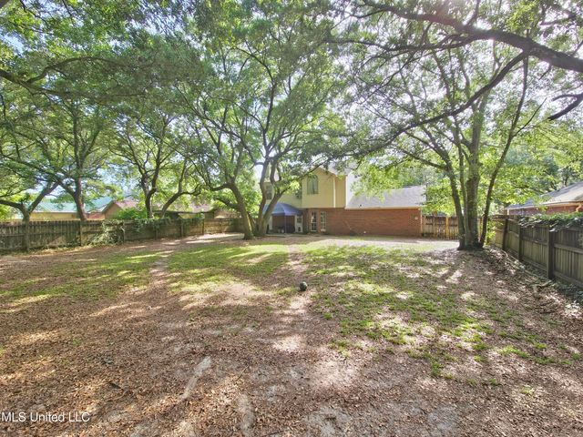 1508 Deer Street, Ocean Springs, MS 39564