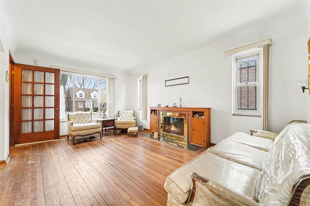 10827 Bonita Street, Detroit, MI 48224