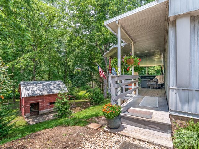 474 Rose Hill Road, Asheville, NC 28803