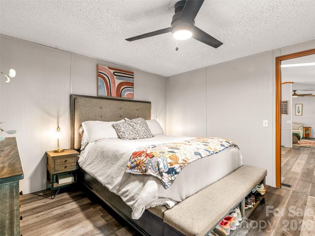 474 Rose Hill Road, Asheville, NC 28803