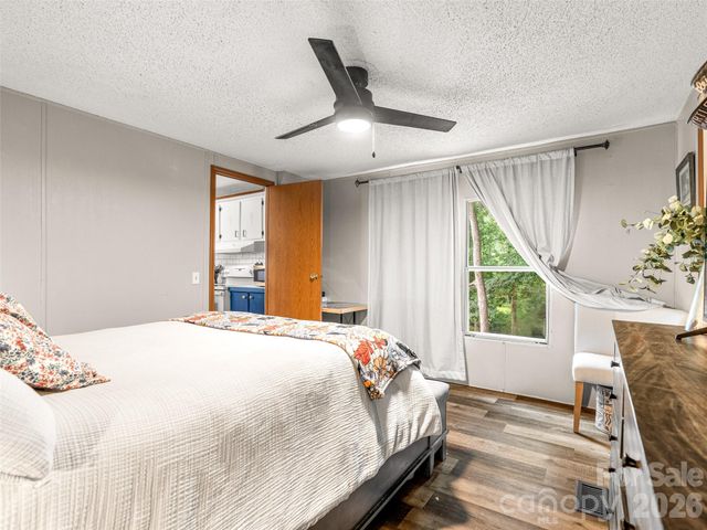 474 Rose Hill Road, Asheville, NC 28803