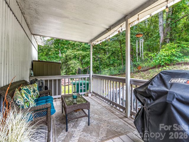 474 Rose Hill Road, Asheville, NC 28803