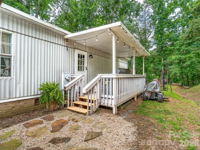 474 Rose Hill Road, Asheville, NC 28803