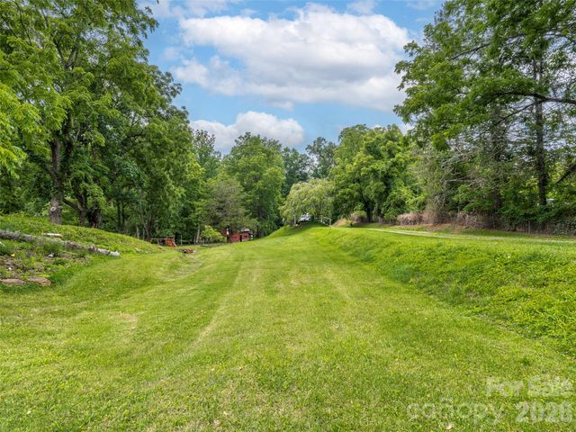 474 Rose Hill Road, Asheville, NC 28803