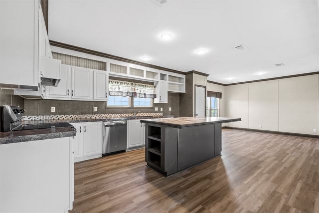 274 Sutherland Road, Axtell, TX 76624