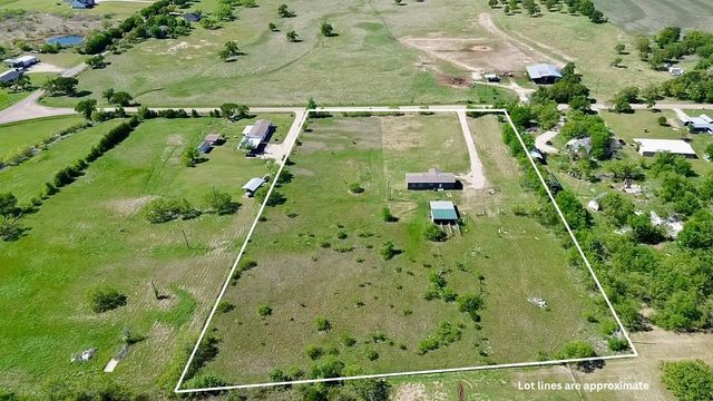 274 Sutherland Road, Axtell, TX 76624