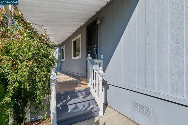 16711 Marsh Creek Road, Clayton, CA 94517