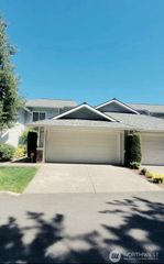 22806 42nd Place S #5-2, Kent, WA 98032