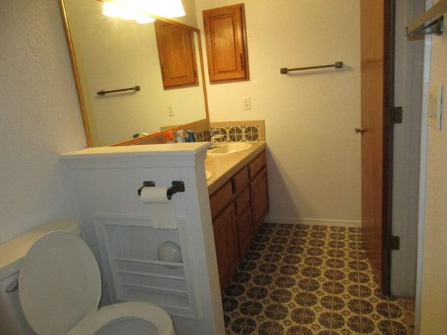5115 Tecolote NW, Albuquerque, NM 87120