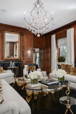 1500 N Astor Street 6, Chicago, IL 60610