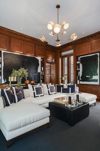 1500 N Astor Street 6, Chicago, IL 60610