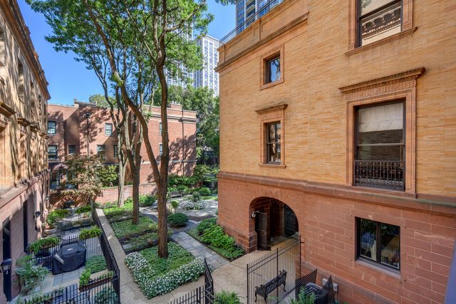 1500 N Astor Street 6, Chicago, IL 60610