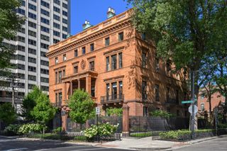 1500 N Astor Street 6, Chicago, IL 60610