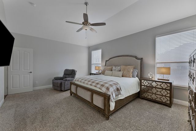 1114 Wynnewood Drive, Glenn Heights, TX 75154
