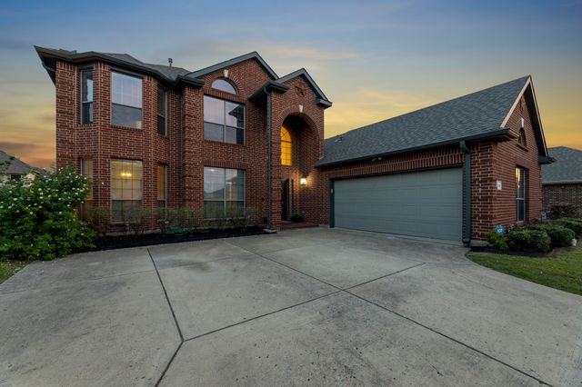 1114 Wynnewood Drive, Glenn Heights, TX 75154