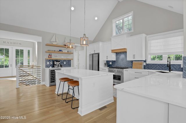 211 Bates Retreat, Hampstead, NC 28443