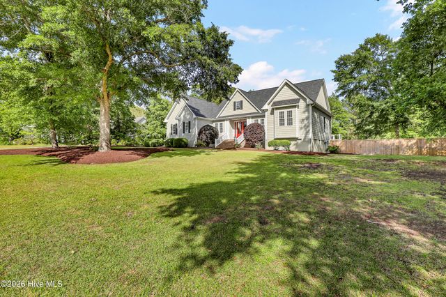 211 Bates Retreat, Hampstead, NC 28443