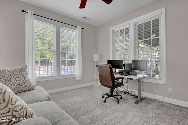 211 Bates Retreat, Hampstead, NC 28443