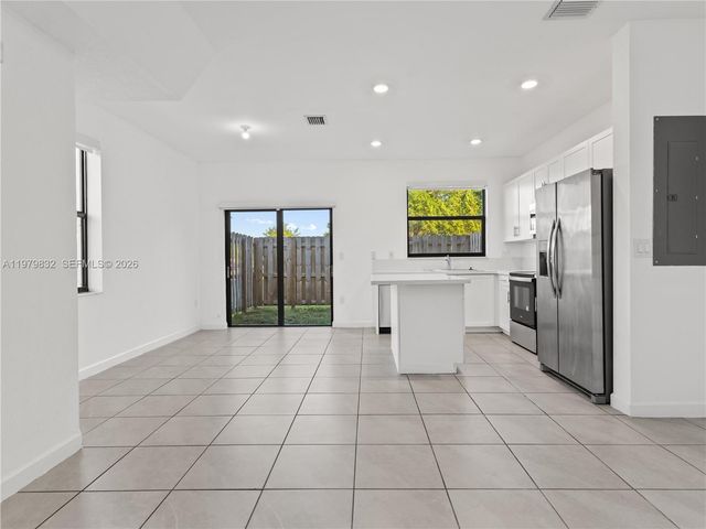 21089 NE 8th Ave 21089, Miami, FL 33179