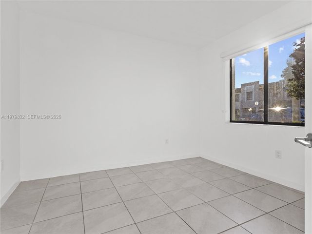 21089 NE 8th Ave 21089, Miami, FL 33179