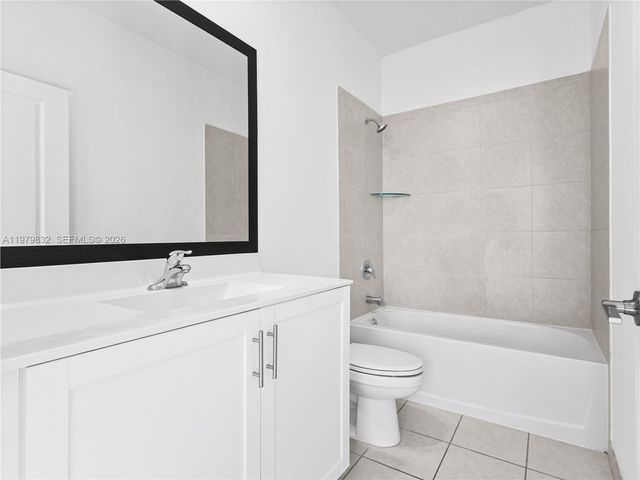 21089 NE 8th Ave 21089, Miami, FL 33179