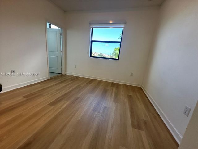 21089 NE 8th Ave 21089, Miami, FL 33179