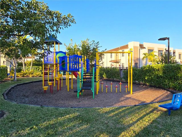 21089 NE 8th Ave 21089, Miami, FL 33179