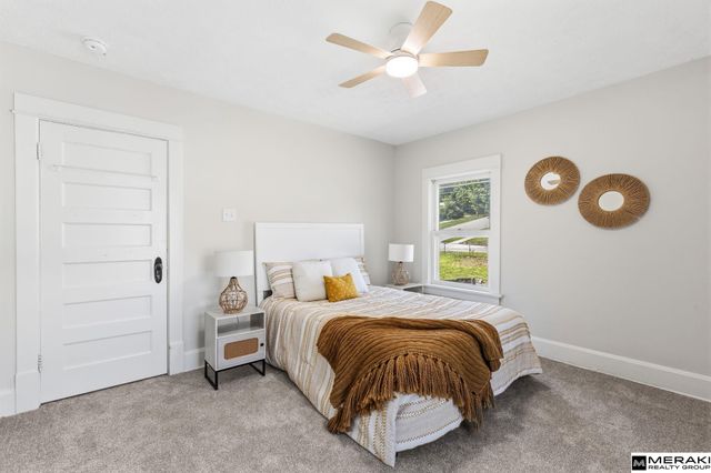 8004 N 31 Street, Omaha, NE 68112